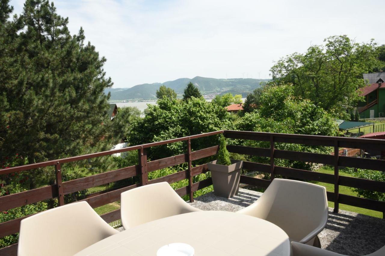 Apartment Dedine Golubăţ Exterior foto