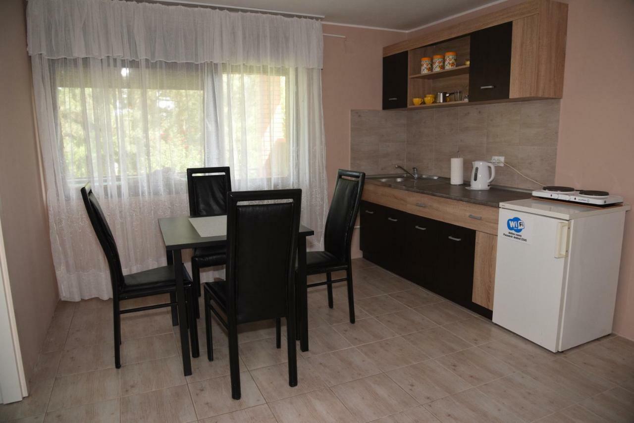 Apartment Dedine Golubăţ Exterior foto